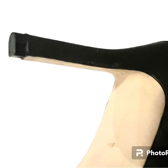 Nicole Miller Artelier Addison black heels 10 - Picture 10 of 14